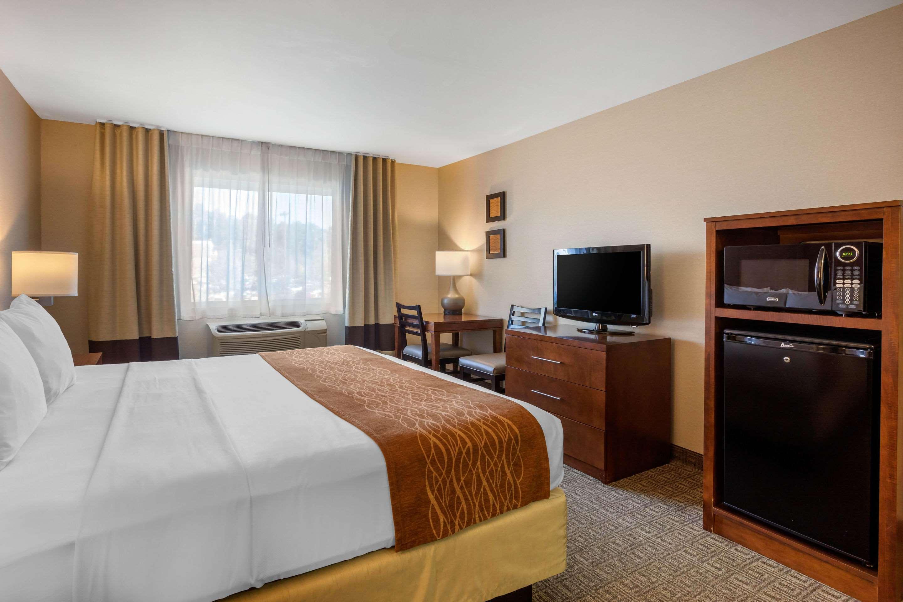 Comfort Inn & Suites Murrieta Temecula Wine Country Εξωτερικό φωτογραφία